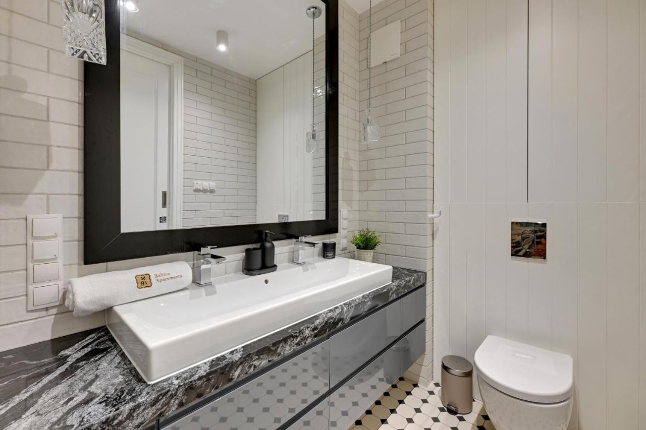 Seaside Mansion - Nadmorze Apartman Gdańsk Kültér fotó