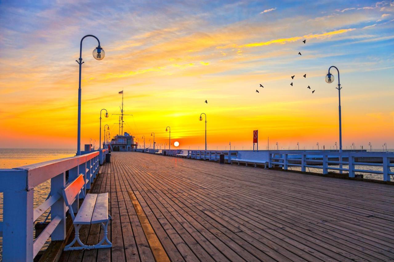 Seaside Mansion - Nadmorze Apartman Gdańsk Kültér fotó